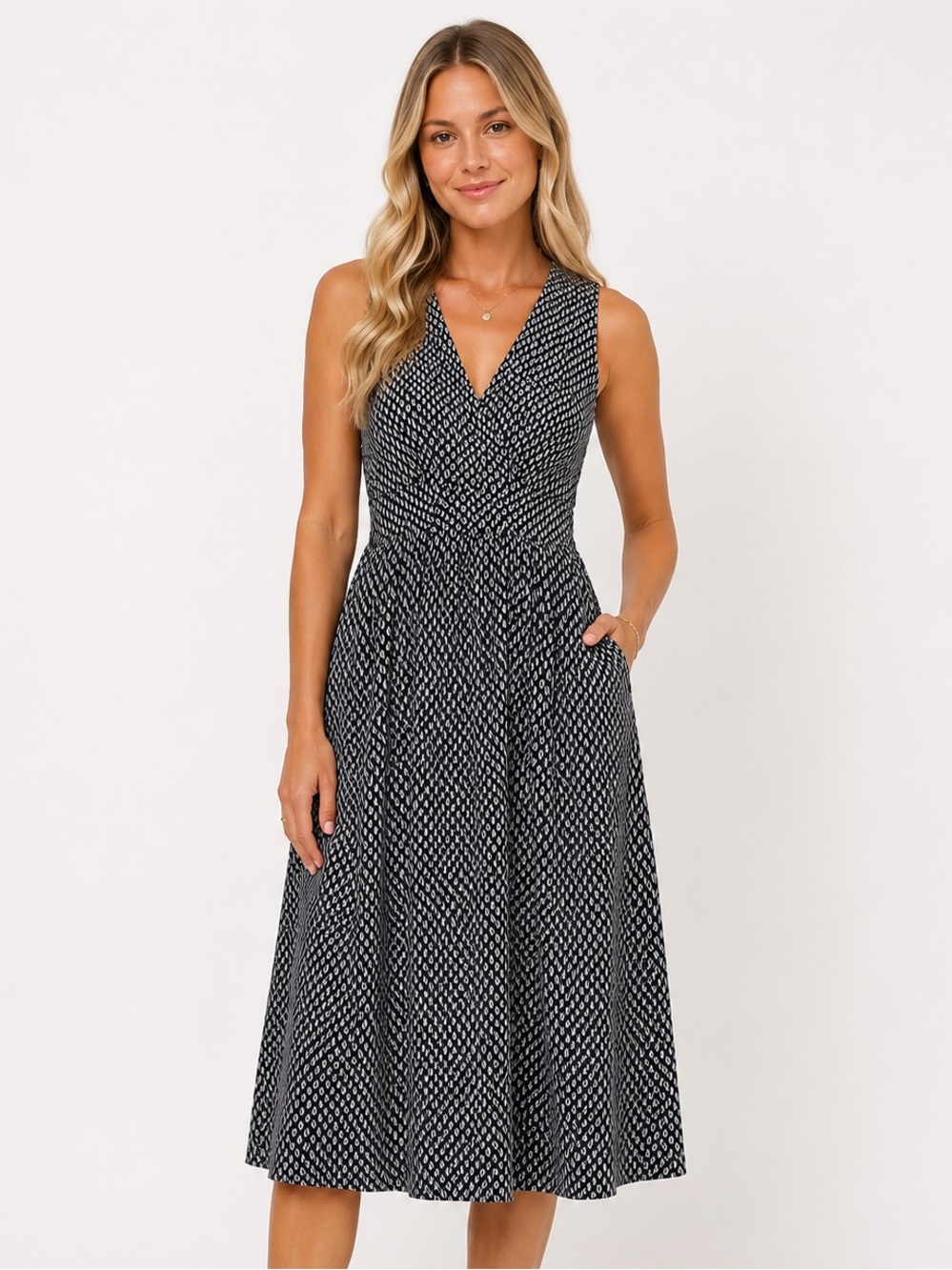L.L. Bean Sleeveless Midi Dress Small Blue White Print Soft Everyday Casual